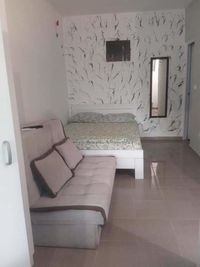 Апартаменты Apartmani Holiday Sutomore Сутоморе-12