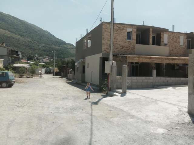 Апартаменты Apartmani Holiday Sutomore Сутоморе-26